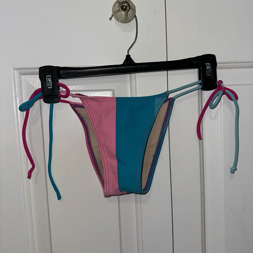 Rosa Chá Pink and Blue Bikini Bottom